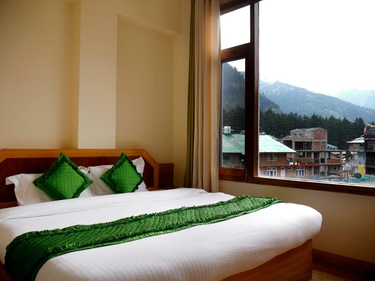 New Ambika International Mall Road Hotel Manali  Ngoại thất bức ảnh